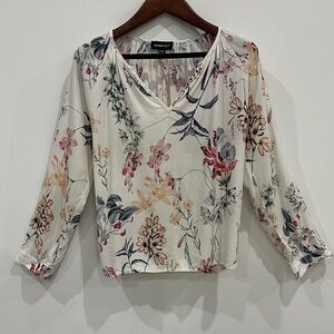 Fifteen Twenty Floral V-Neck Blouse